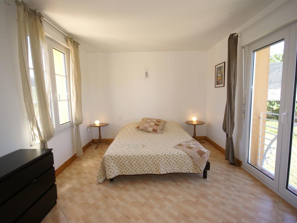 Modern Holiday Home With Private Pool Loubressac Zimmer foto